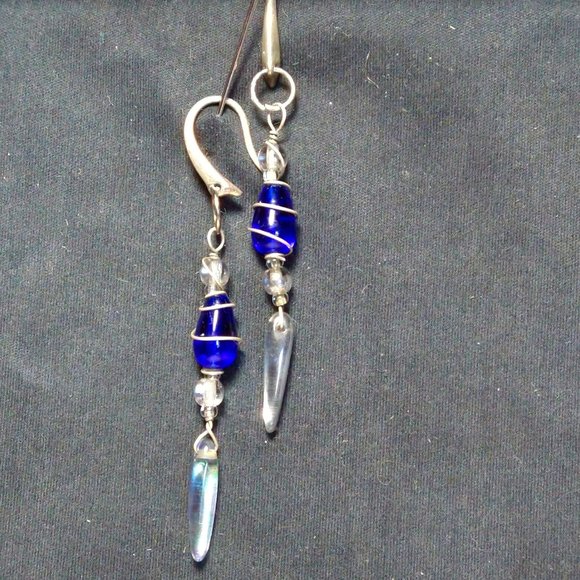 CCLHMHLLC Wired Jewellery Designs - Picture 1 of 4